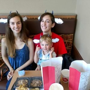 Meet your Posher, Johnanne